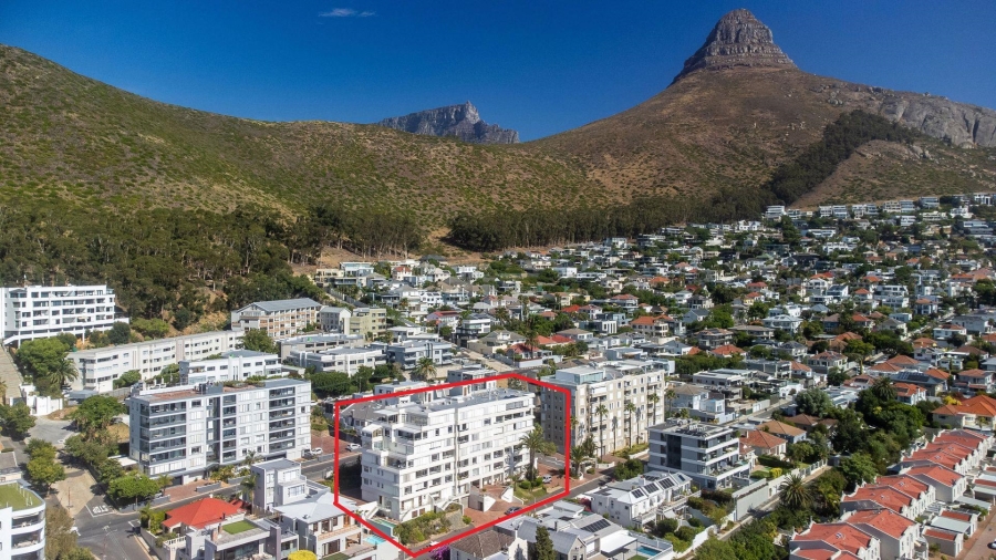3 Bedroom Property for Sale in Fresnaye Western Cape